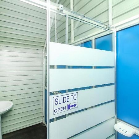 Katunayaka A4 Hostel Colombo Airport - Eco Lodge - Free Pickup & Drop מראה חיצוני תמונה